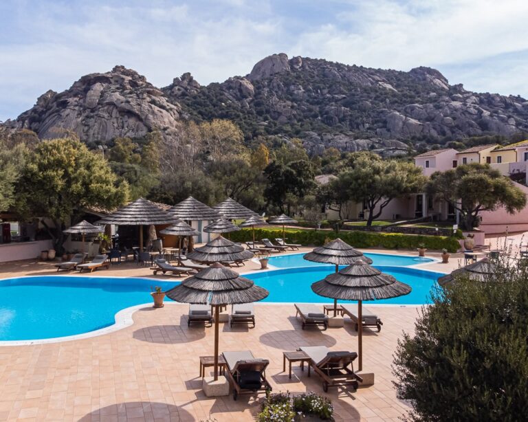 Hotel with swimming pool for your Vespa holiday Sardinia