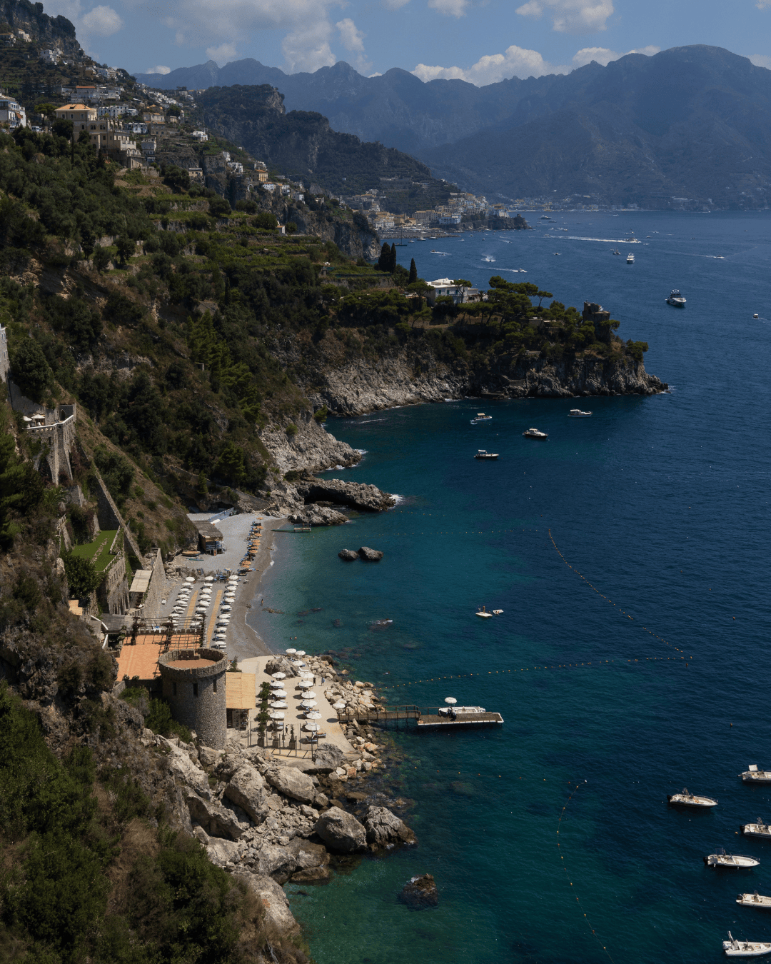 Spiaggia del Fornillo, het rustigere alternatief